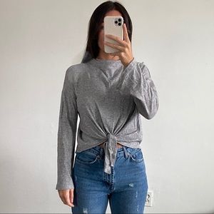 SOFT GRET KNOT SWEATER